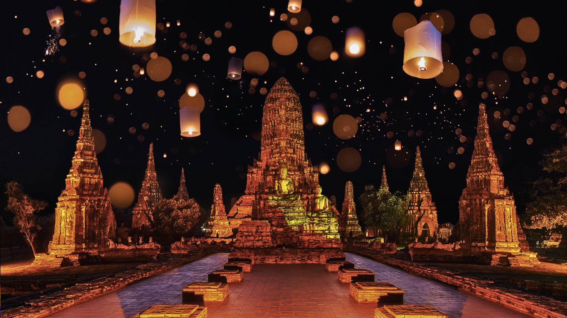 Loy Krathong Festival Ayutthaya in Ancient City, Thailand