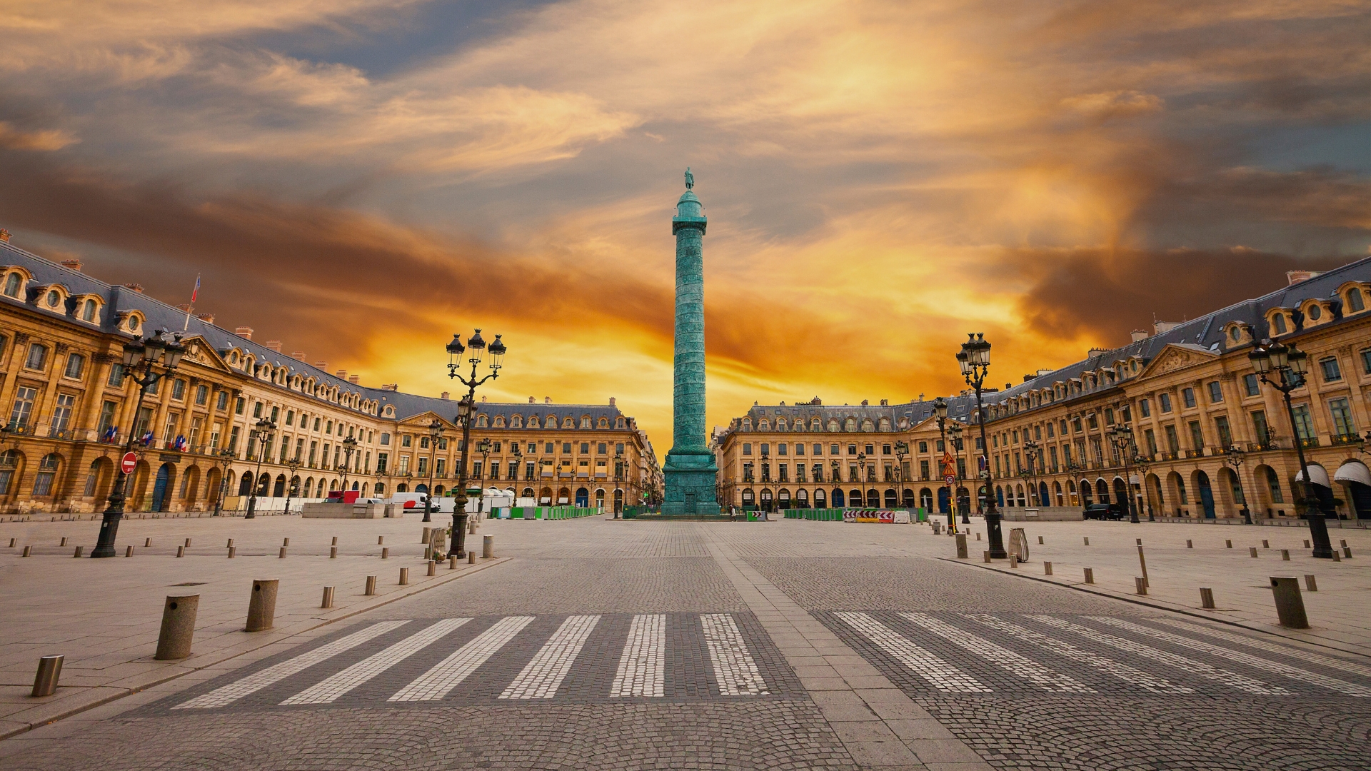 Place Vendome , Paris